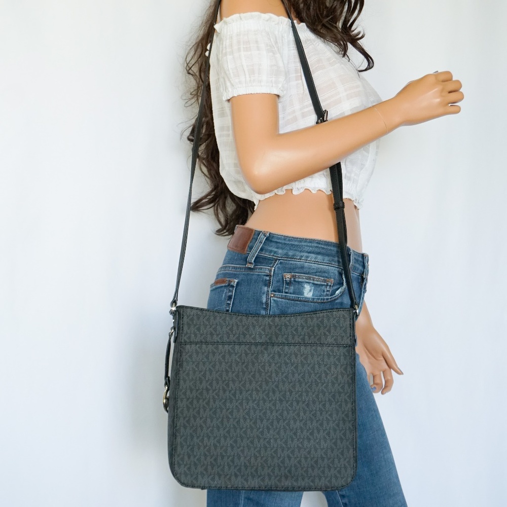 Michael Kors Jet Set L Messenger Bag MK Black - Picture 3 of 8